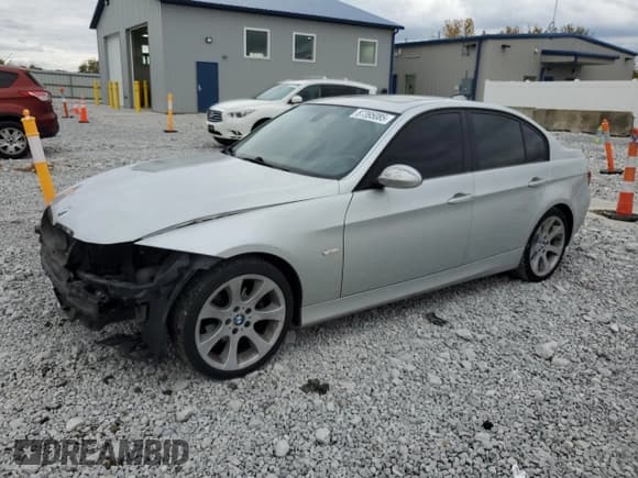 ✅ 2007 BMW 3 Series 328i • VIN: WBAVA335X7PG53075 • Лот: 87395085. Опубликован ранее на Copart с пробегом 187 200 миль. Бесплатный доступ к архиву аукционных продаж из США и подробный отчёт об истории автомобиля на DreamBid. Изображение 1.