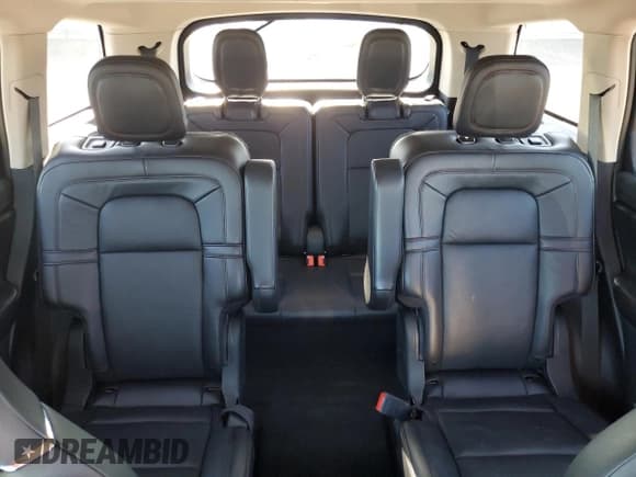 ✅ 2020 Lincoln Aviator Reserve • VIN: 5LM5J7XC1LGL19620 • Lot: 81866965. Wystawiony na Copart z przebiegiem 110 788 mil. Bezpłatny archiwum sprzedaży aukcyjnych z USA i szczegółowy raport historii pojazdu na DreamBid. Zdjęcie 10.