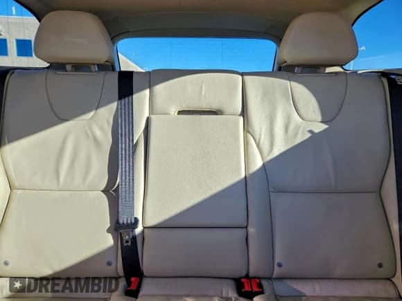 ✅ 2013 Volvo XC60 3.2L • VIN: YV4952DZ0D2381465 • Lot: 93760695. Listed on Copart with 77,459 mi. Free auction sales archive from the USA and detailed vehicle history report at DreamBid. Image 10.