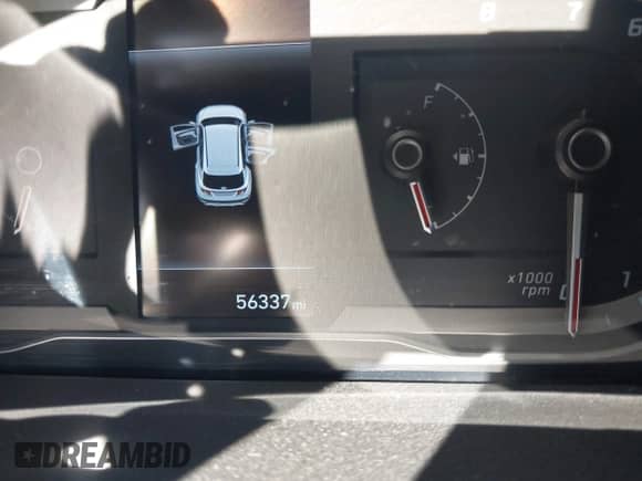 2023 Hyundai Tucson SEL z VIN 5NMJB3AE0PH226883, wystawiony jako IAAI lot #43409505 z przebiegiem 56 337 mil mil oraz . Historia ofert i sprzedaży dostępna na DreamBid. Obrazek 7.