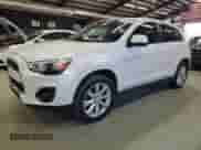 2015 Mitsubishi Outlander ES с VIN 4A4AR3AU8FE041171, выставлен на аукционе Copart как лот 91650905 с пробегом 87 494 миль миль и Чистый • Clean title. История ставок и продаж доступна на DreamBid. Изображение 1.