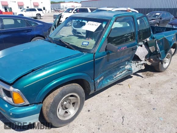 1997 Chevrolet S-10 LS с VIN 1GCCS1941V8102144, выставлен на аукционе IAAI как лот 42436763 с пробегом 156 332 миль миль и . История ставок и продаж доступна на DreamBid. Изображение 6.