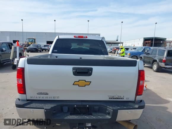 ✅ 2012 Chevrolet Silverado 2500HD LT • VIN: 1GC1KXC88CF213157 • Лот: 42269796. Опубликован ранее на IAAI с пробегом 94 459 миль. Бесплатный доступ к архиву аукционных продаж из США и подробный отчёт об истории автомобиля на DreamBid. Изображение 17.