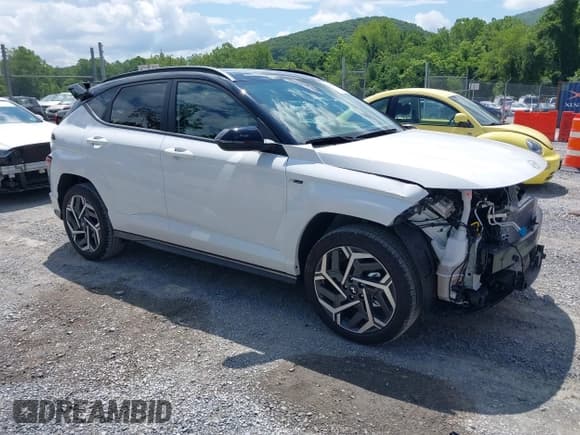 ✅ 2025 Hyundai Kona N Line • VIN: KM8HACA34SU273265 • Lot: 42694045. Listed on IAAI with 3,229 mi. Free auction sales archive from the USA and detailed vehicle history report at DreamBid. Image 1.