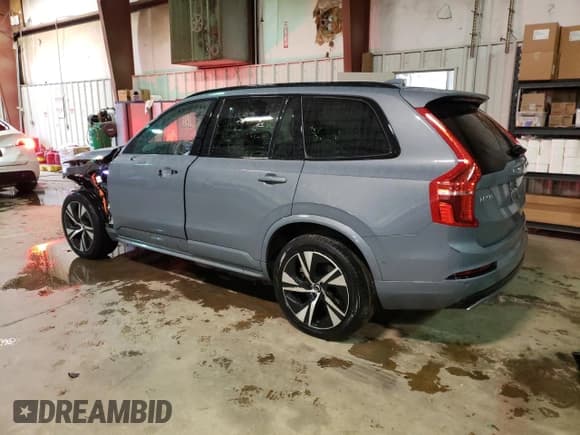 ✅ 2023 Volvo XC90 • VIN: YV4H60CW9P1973753 • Лот: 44823505. Опубликован ранее на Copart с пробегом 21 583 миль. Бесплатный доступ к архиву аукционных продаж из США и подробный отчёт об истории автомобиля на DreamBid. Изображение 2.