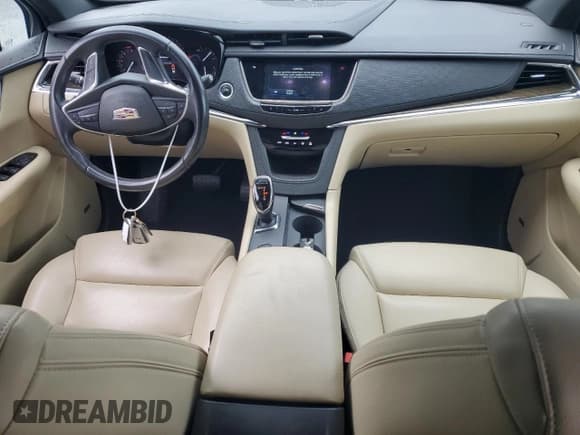 ✅ 2017 Cadillac XT5 FWD • VIN: 1GYKNARS9HZ222686 • Лот: 84003405. Опубликован ранее на Copart с пробегом 140 888 миль. Бесплатный доступ к архиву аукционных продаж из США и подробный отчёт об истории автомобиля на DreamBid. Изображение 8.