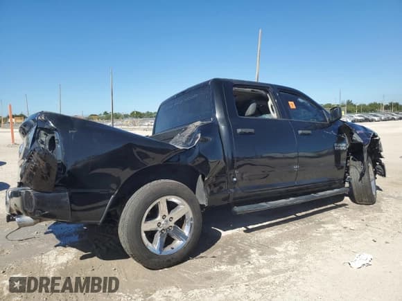 ✅ 2016 Ram 1500 Express • VIN: 3C6RR6KT2GG269945 • Лот: 92448635. Опубликован ранее на Copart с пробегом Не указан. Бесплатный доступ к архиву аукционных продаж из США и подробный отчёт об истории автомобиля на DreamBid. Изображение 3.