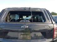 ✅ 2024 Chevrolet Tahoe RST • VIN: 1GNSCRKDXRR145972 • Lot: 42216403. Wystawiony na IAAI z przebiegiem 30 952 mil. Bezpłatny archiwum sprzedaży aukcyjnych z USA i szczegółowy raport historii pojazdu na DreamBid. Zdjęcie 6.