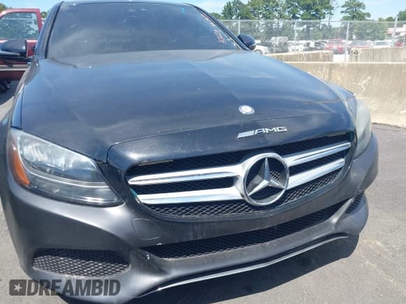 ✅ 2016 Mercedes-Benz C 300 • VIN: WDDWF4JB0GR143624 • Lot: 43085207. Wystawiony na IAAI z przebiegiem Nie podano. Bezpłatny archiwum sprzedaży aukcyjnych z USA i szczegółowy raport historii pojazdu na DreamBid. Zdjęcie 12.
