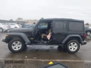 ✅ 2018 Jeep Wrangler Unlimited Sport S • VIN: 1C4HJXDG2JW155468 • Лот: 43632811. Опубликован ранее на IAAI с пробегом 111 679 миль. Бесплатный доступ к архиву аукционных продаж из США и подробный отчёт об истории автомобиля на DreamBid. Изображение 15.