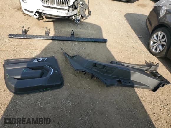 ✅ 2023 Chevrolet Suburban Z71 • VIN: 1GNSKDKD9PR110388 • Lot: 72039095. Listed on Copart with 43,395 mi. Free auction sales archive from the USA and detailed vehicle history report at DreamBid. Image 13.