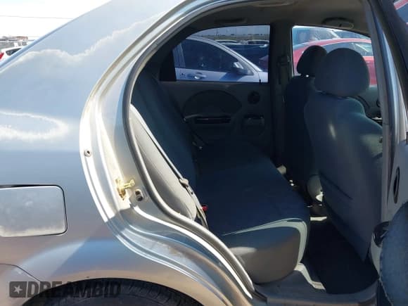 ✅ 2005 Chevrolet Aveo LS • VIN: KL1TD52685B375105 • Lot: 42576891. Listed on IAAI with Not provided. Free auction sales archive from the USA and detailed vehicle history report at DreamBid. Image 8.