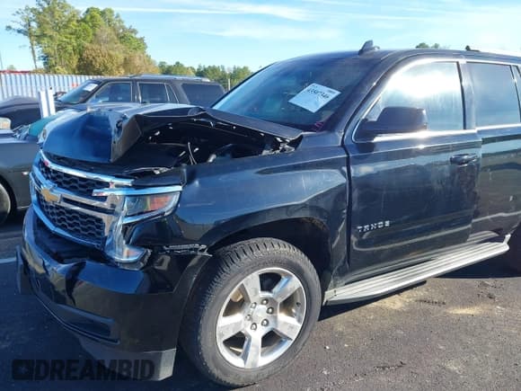 ✅ 2016 Chevrolet Tahoe LT • VIN: 1GNSCBKC5GR329017 • Lot: 43507346. Listed on IAAI with 228,362 mi. Free auction sales archive from the USA and detailed vehicle history report at DreamBid. Image 17.