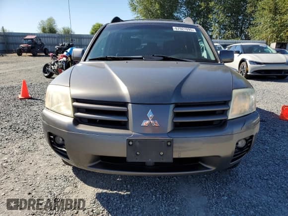 ✅ 2005 Mitsubishi Endeavor Limited • VIN: 4A4MM41S95E015743 • Lot: 67927095. Listed on Copart with 170,089 mi. Free auction sales archive from the USA and detailed vehicle history report at DreamBid. Image 5.