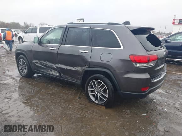✅ 2020 Jeep Grand Cherokee Limited X • VIN: 1C4RJEBG4LC266121 • Lot: 43777139. Listed on IAAI with 124,722 mi. Free auction sales archive from the USA and detailed vehicle history report at DreamBid. Image 3.