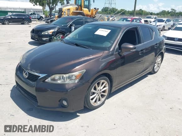 ✅ 2011 Lexus CT 200h • VIN: JTHKD5BH2B2020124 • Lot: 42481966. Listed on IAAI with 157,080 mi. Free auction sales archive from the USA and detailed vehicle history report at DreamBid. Image 2.