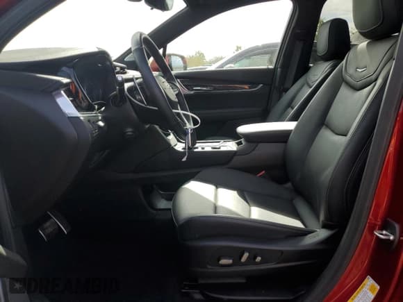 ✅ 2024 Cadillac XT6 AWD Sport • VIN: 1GYKPGRS5RZ715506 • Lot: 56498485. Listed on Copart with 9,361 mi. Free auction sales archive from the USA and detailed vehicle history report at DreamBid. Image 7.