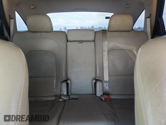 ✅ 2012 Hyundai Veracruz Limited • VIN: KM8NU4CC8CU194115 • Lot: 68749125. Listed on Copart with 151,529 mi. Free auction sales archive from the USA and detailed vehicle history report at DreamBid. Image 10.