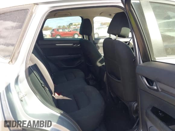 ✅ 2018 Mazda CX-5 Sport • VIN: JM3KFBBM4J0466722 • Lot: 43447310. Wystawiony na IAAI z przebiegiem 45 761 mil. Bezpłatny archiwum sprzedaży aukcyjnych z USA i szczegółowy raport historii pojazdu na DreamBid. Zdjęcie 8.