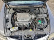 ✅ 2009 Acura RL Technology • VIN: JH4KB26649C000975 • Lot: 95733175. Wystawiony na Copart z przebiegiem 247 927 mil. Bezpłatny archiwum sprzedaży aukcyjnych z USA i szczegółowy raport historii pojazdu na DreamBid. Zdjęcie 11.