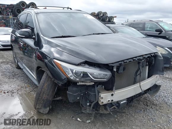 ✅ 2019 Infiniti QX60 Luxe • VIN: 5N1DL0MM4KC500567 • Lot: 43431834. Wystawiony na IAAI z przebiegiem 71 000 mil. Bezpłatny archiwum sprzedaży aukcyjnych z USA i szczegółowy raport historii pojazdu na DreamBid. Zdjęcie 6.