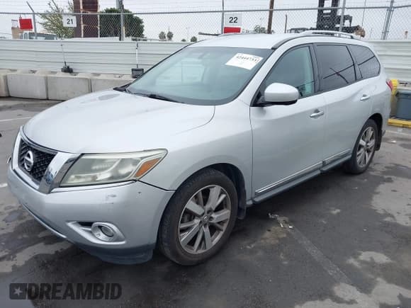 ✅ 2014 Nissan Pathfinder SL • VIN: 5N1AR2MN6EC726507 • Lot: 42444733. Listed on IAAI with 136,280 mi. Free auction sales archive from the USA and detailed vehicle history report at DreamBid. Image 2.
