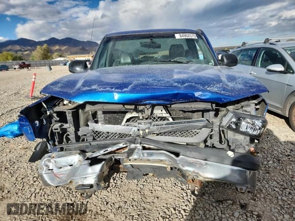 ✅ 2004 Chevrolet Silverado 1500 Work Truck • VIN: 1GCEC14X34Z282971 • Lot: 84962575. Listed on Copart with 247,935 mi. Free auction sales archive from the USA and detailed vehicle history report at DreamBid. Image 5.