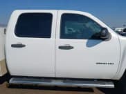 ✅ 2011 Chevrolet Silverado 2500HD • VIN: 1GB1KVCG6BF126811 • Lot: 43367531. Listed on IAAI with 303,285 mi. Free auction sales archive from the USA and detailed vehicle history report at DreamBid. Image 13.