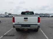 ✅ 2015 Chevrolet Silverado 2500HD LT • VIN: 1GC2KVEG6FZ100680 • Lot: 42928881. Wystawiony na IAAI z przebiegiem 286 834 mil. Bezpłatny archiwum sprzedaży aukcyjnych z USA i szczegółowy raport historii pojazdu na DreamBid. Zdjęcie 16.