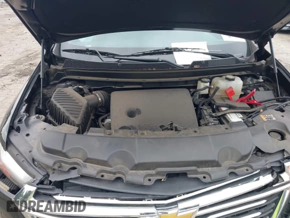 ✅ 2022 Chevrolet Traverse LT • VIN: 1GNEVHKW2NJ134038 • Lot: 42602687. Wystawiony na IAAI z przebiegiem 84 750 mil. Bezpłatny archiwum sprzedaży aukcyjnych z USA i szczegółowy raport historii pojazdu na DreamBid. Zdjęcie 10.