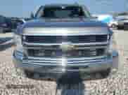 2007 Chevrolet Silverado 2500HD LTZ z VIN 1GCHK29697E550617, wystawiony jako Copart lot #64390795 z przebiegiem Nie podano mil oraz Czysty tytuł • Clean title. Historia ofert i sprzedaży dostępna na DreamBid. Obrazek 5.