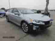 2017 Honda Accord EX-L z VIN JHMCR6F50HC019410, wystawiony jako Copart lot #89905385 z przebiegiem 81 411 mil mil oraz Szkoda całkowita • Salvage title. Historia ofert i sprzedaży dostępna na DreamBid. Obrazek 4.