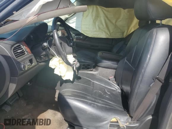 ✅ 2007 Chevrolet Suburban LT • VIN: 1GNFC16J97J299992 • Lot: 62642934. Wystawiony na Copart z przebiegiem 317 375 mil. Bezpłatny archiwum sprzedaży aukcyjnych z USA i szczegółowy raport historii pojazdu na DreamBid. Zdjęcie 7.