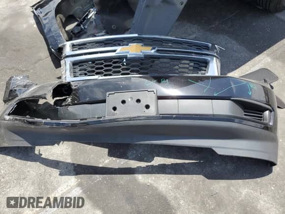 2020 Chevrolet Suburban LS z VIN 1GNSCGKC7LR281494, wystawiony jako Copart lot #57772955 z przebiegiem 56 629 mil mil oraz Szkoda całkowita • Salvage title. Historia ofert i sprzedaży dostępna na DreamBid. Obrazek 13.