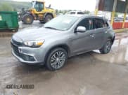 ✅ 2016 Mitsubishi Outlander ES • VIN: JA4AR3AW9GZ046117 • Лот: 42295842. Опубликован ранее на IAAI с пробегом 130 199 миль. Бесплатный доступ к архиву аукционных продаж из США и подробный отчёт об истории автомобиля на DreamBid. Изображение 2.