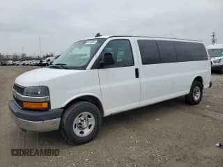 2016 Chevrolet Express Passenger LT с VIN 1GAZGPFF9G1311706, выставлен на аукционе Copart как лот 84155094 с пробегом 312 498 миль миль и Чистый • Clean title. История ставок и продаж доступна на DreamBid. Изображение 1.