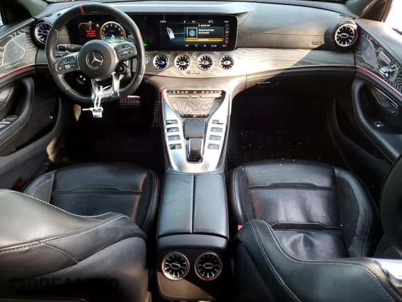 ✅ 2020 Mercedes-Benz AMG GT 53 • VIN: WDD7X6BB5LA013911 • Lot: 65644835. Wystawiony na Copart z przebiegiem 105 899 mil. Bezpłatny archiwum sprzedaży aukcyjnych z USA i szczegółowy raport historii pojazdu na DreamBid. Zdjęcie 8.