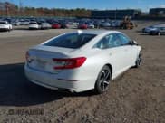 ✅ 2018 Honda Accord Sport • VIN: 1HGCV1F38JA204614 • Lot: 43673271. Wystawiony na IAAI z przebiegiem 53 879 mil. Bezpłatny archiwum sprzedaży aukcyjnych z USA i szczegółowy raport historii pojazdu na DreamBid. Zdjęcie 4.