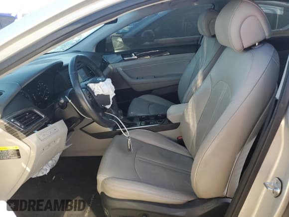 ✅ 2015 Hyundai Sonata Sport • VIN: 5NPE34AFXFH035423 • Лот: 44185143. Опубликован ранее на Copart с пробегом 94 485 миль. Бесплатный доступ к архиву аукционных продаж из США и подробный отчёт об истории автомобиля на DreamBid. Изображение 7.