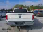 2017 Ram 1500 Laramie с VIN 1C6RR6NG9HS556255, выставлен на аукционе IAAI как лот 41889626 с пробегом 90 141 миль миль и . История ставок и продаж доступна на DreamBid. Изображение 16.