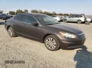 ✅ 2012 Honda Accord EX-L • VIN: 1HGCP2F87CA130746 • Lot: 70998995. Wystawiony na Copart z przebiegiem 121 915 mil. Bezpłatny archiwum sprzedaży aukcyjnych z USA i szczegółowy raport historii pojazdu na DreamBid. Zdjęcie 4.