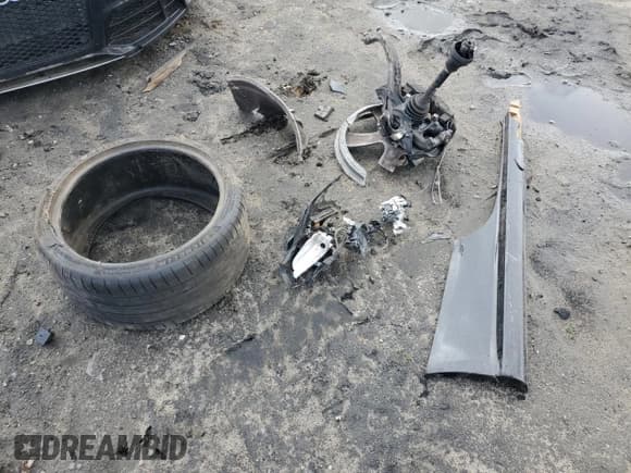 ✅ 2013 Audi RS 5 • VIN: WUAC6AFR5DA901729 • Lot: 49243225. Listed on Copart with Not provided. Free auction sales archive from the USA and detailed vehicle history report at DreamBid. Image 12.