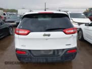 ✅ 2015 Jeep Cherokee Latitude • VIN: 1C4PJLCB1FW601871 • Лот: 43493814. Опубликован ранее на IAAI с пробегом 106 994 миль. Бесплатный доступ к архиву аукционных продаж из США и подробный отчёт об истории автомобиля на DreamBid. Изображение 16.