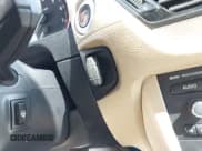 ✅ 2014 BMW X1 xDrive28i • VIN: WBAVL1C56EVY10931 • Lot: 43510484. Wystawiony na IAAI z przebiegiem 101 784 mil. Bezpłatny archiwum sprzedaży aukcyjnych z USA i szczegółowy raport historii pojazdu na DreamBid. Zdjęcie 11.