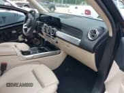 ✅ 2022 Mercedes-Benz GLB 250 • VIN: W1N4M4GB9NW239418 • Лот: 42448844. Опубликован ранее на IAAI с пробегом 51 836 миль. Бесплатный доступ к архиву аукционных продаж из США и подробный отчёт об истории автомобиля на DreamBid. Изображение 5.