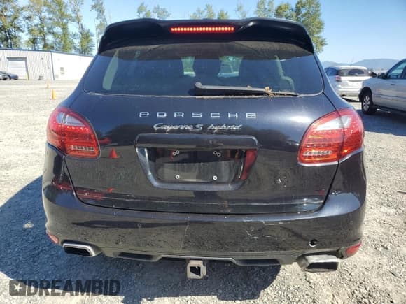 ✅ 2012 Porsche Cayenne S Hybrid • VIN: WP1AE2A29CLA93488 • Lot: 68835275. Listed on Copart with 102,094 mi. Free auction sales archive from the USA and detailed vehicle history report at DreamBid. Image 6.
