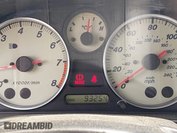 ✅ 2003 Mazda MX-5 Miata Cloth • VIN: JM1NB353530312906 • Lot: 42778360. Listed on IAAI with 93,254 mi. Free auction sales archive from the USA and detailed vehicle history report at DreamBid. Image 16.