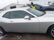 ✅ 2012 Dodge Challenger SXT • VIN: 2C3CDYAG1CH180881 • Lot: 41072621. Wystawiony na IAAI z przebiegiem 147 610 mil. Bezpłatny archiwum sprzedaży aukcyjnych z USA i szczegółowy raport historii pojazdu na DreamBid. Zdjęcie 14.