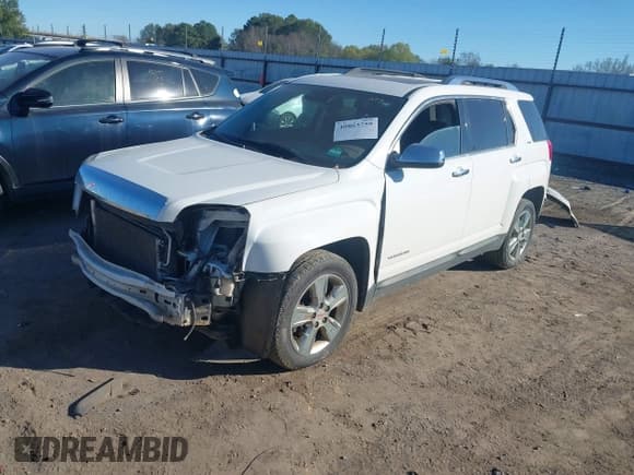 ✅ 2015 GMC Terrain SLT • VIN: 2GKALTEK8F6110967 • Лот: 40863759. Опубликован ранее на IAAI с пробегом 165 664 миль. Бесплатный доступ к архиву аукционных продаж из США и подробный отчёт об истории автомобиля на DreamBid. Изображение 2.