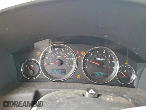 ✅ 2007 Jeep Commander Sport • VIN: 1J8HG48K77C686082 • Lot: 93327425. Listed on Copart with 151,807 mi. Free auction sales archive from the USA and detailed vehicle history report at DreamBid. Image 9.